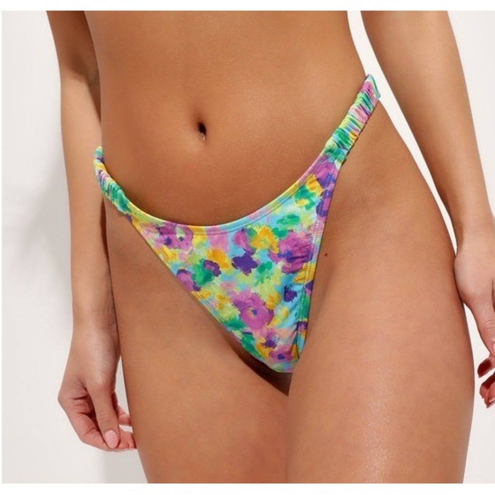 Lulus Sun-sational Days Floral Bikini Bottoms Blue Multicolor‎ Small NWT